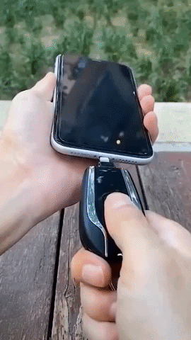 LLAVERO CARGADOR PORTATIL