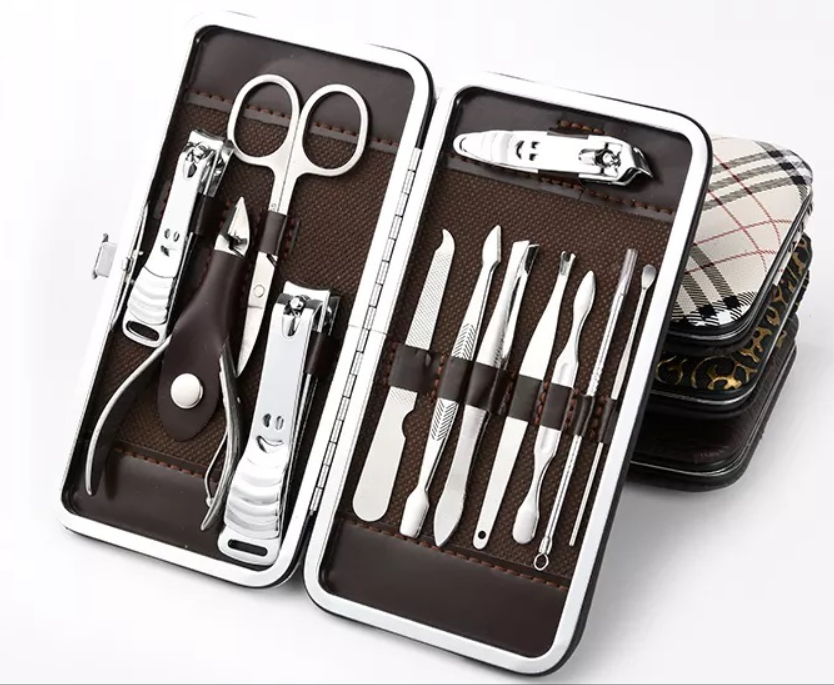 KIT DE CORTA UÑA 19 PCS