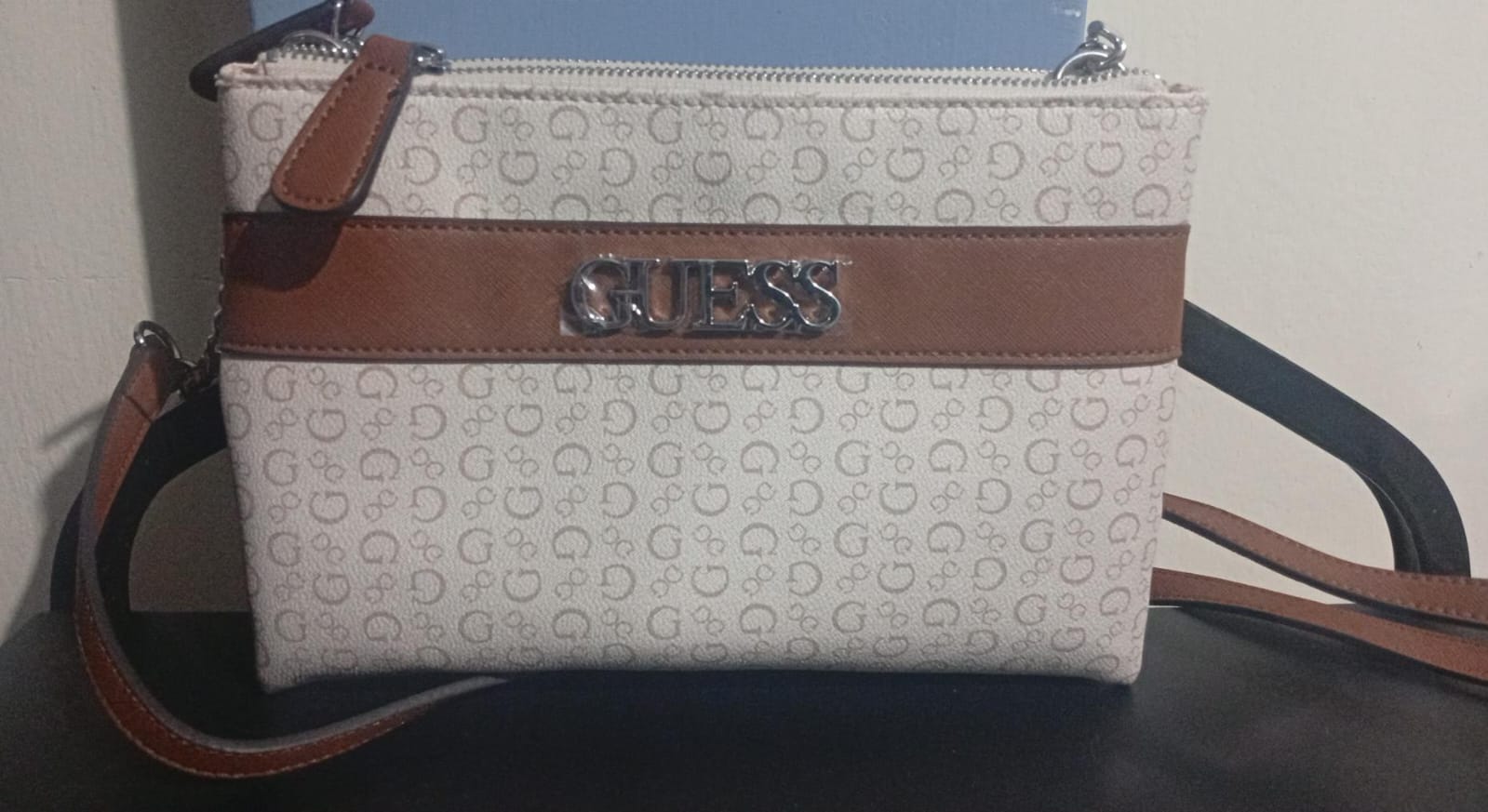 BOLSO GUESS LOS ANGELES